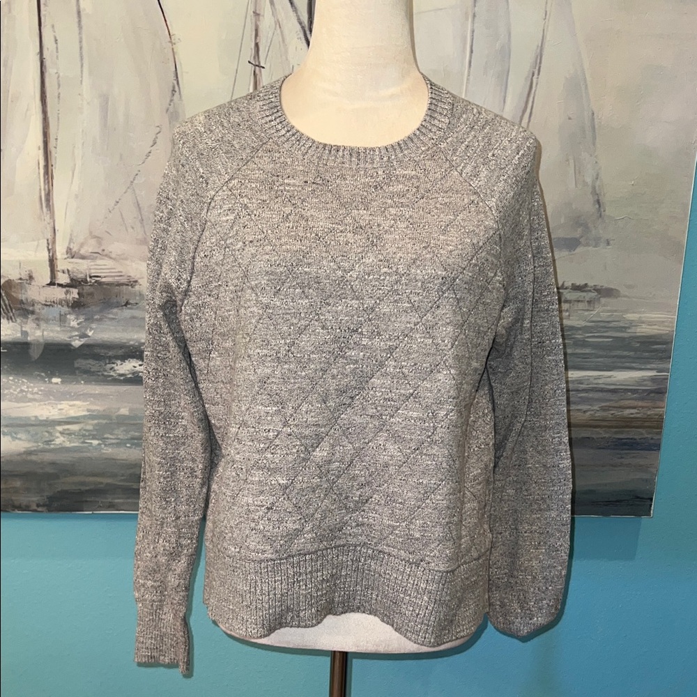 Banana Republic Gray Crew Neck Sweater, Medium